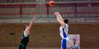 club-basquet-prat-perd-al-joan-busquets-amb-el-caceres.jpg