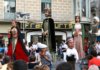 Després de dos anys, la Colla de Geganters de Badalona recupera les cercaviles pels carrers de la ciutat i estrena nova imatge.
